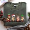 otters christmas lights shirt merry christmas short sleeve crewneck 1