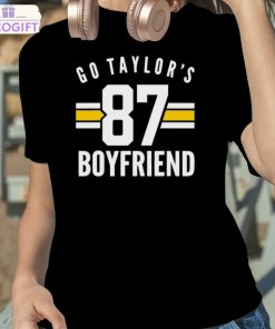 go taylors boyfriend football funny shirt 2